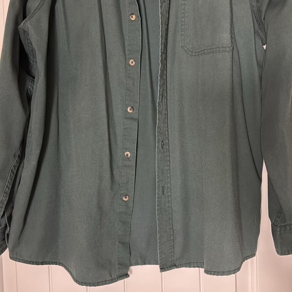 Green Wrangler button down - Picture 3 of 5